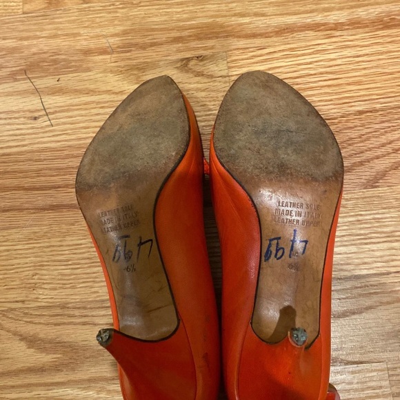 Vintage Red Orange Leather Neiman Marcus Heels - Picture 4 of 4